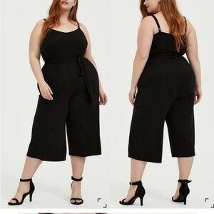 $10 Moving Sale!!! NWT Torrid culotte jumpsuit